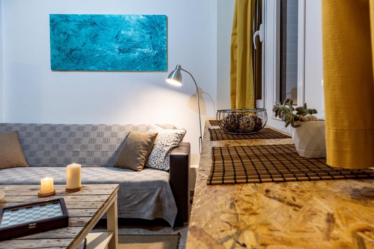 Downtown Charming Studio Kalamáta Eksteriør bilde